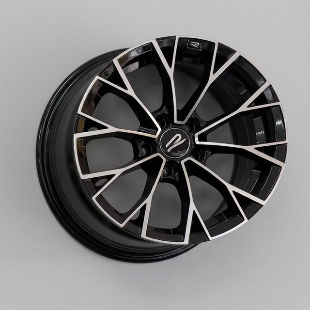 15 inch Silver 5-Spoke Sport alloy rim