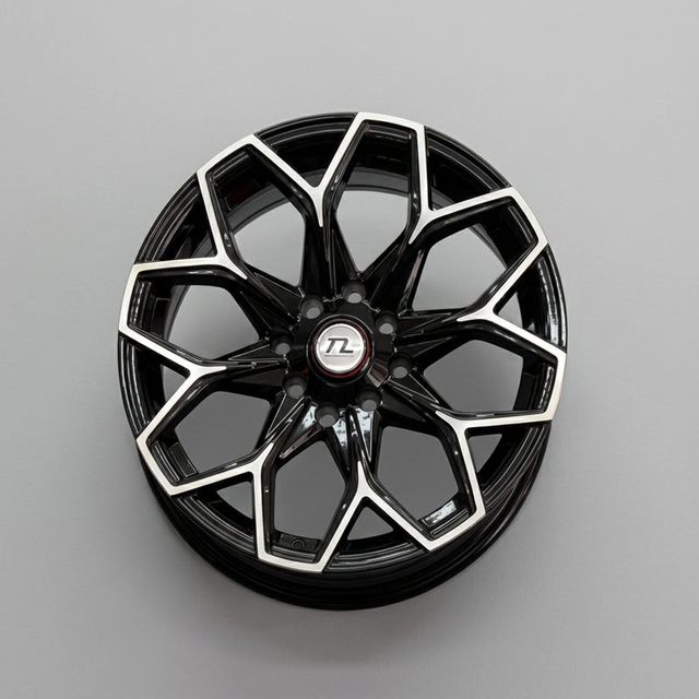 14 inch Multi-Spoke Machined Face alloy rim
